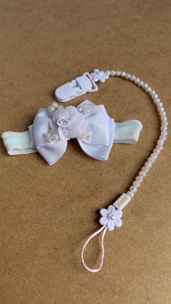 TIARA E PRENDEDOR DE CHUPETA KIT